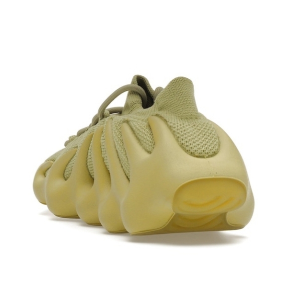 Yeezy 450 Resin Size US 7 with tags - Picture 3 of 3